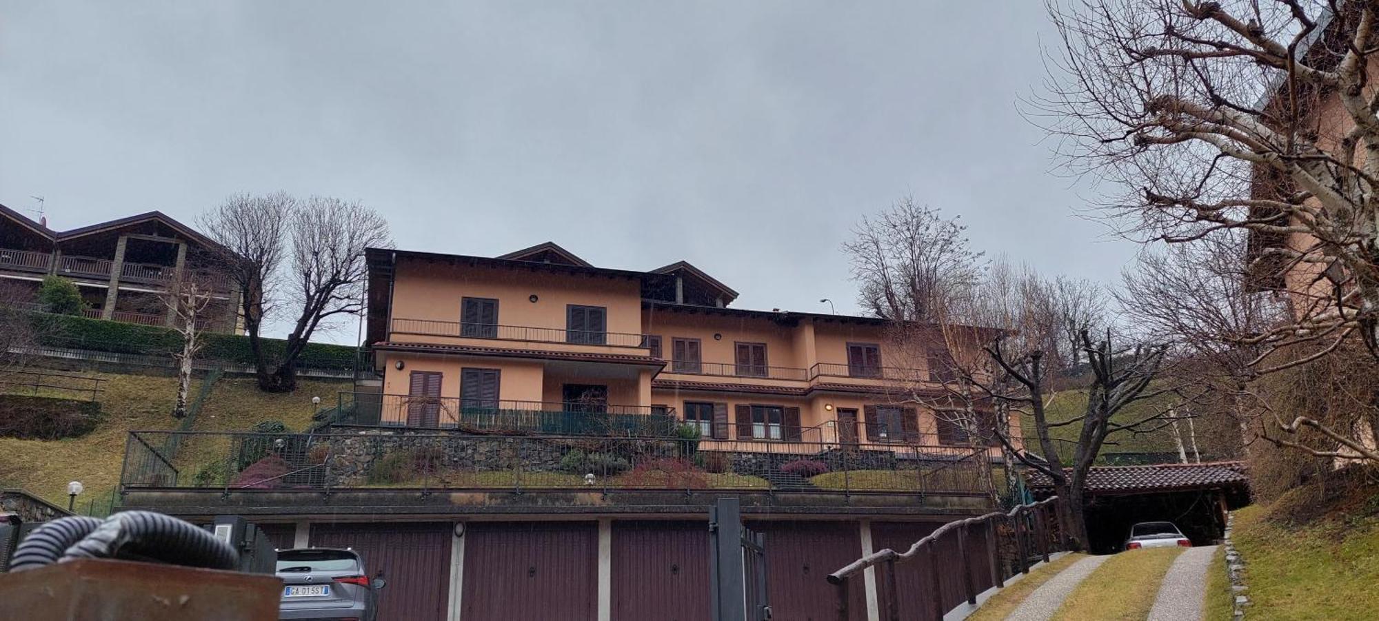 Casa Alberto - Appartamento Zona Bellagio Magreglio エクステリア 写真